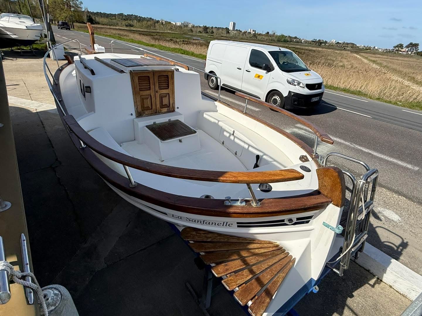 147DEA50-F656-4725-B389-5D97C3CF4A6B