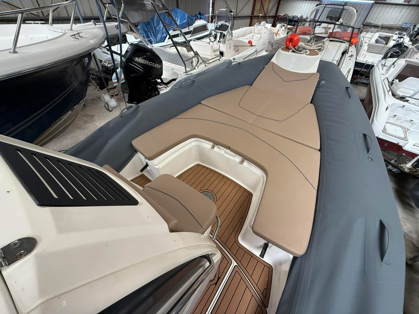 199AD11D-9F95-46EA-8179-F300A23F401D