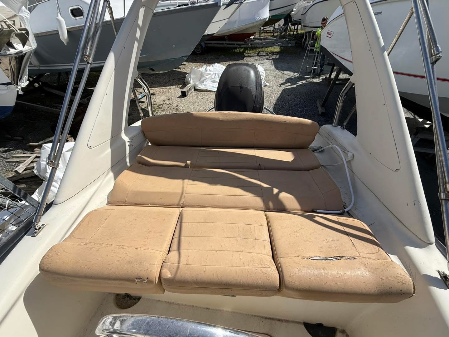 22B7864C-E01D-4BAD-9FFC-D39A9753601C