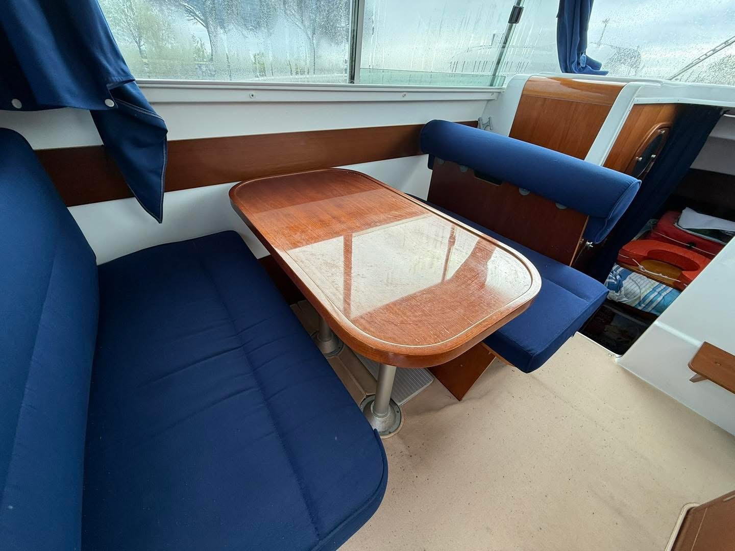 37928801-206E-4EBA-8C34-8C0ACD125FFA