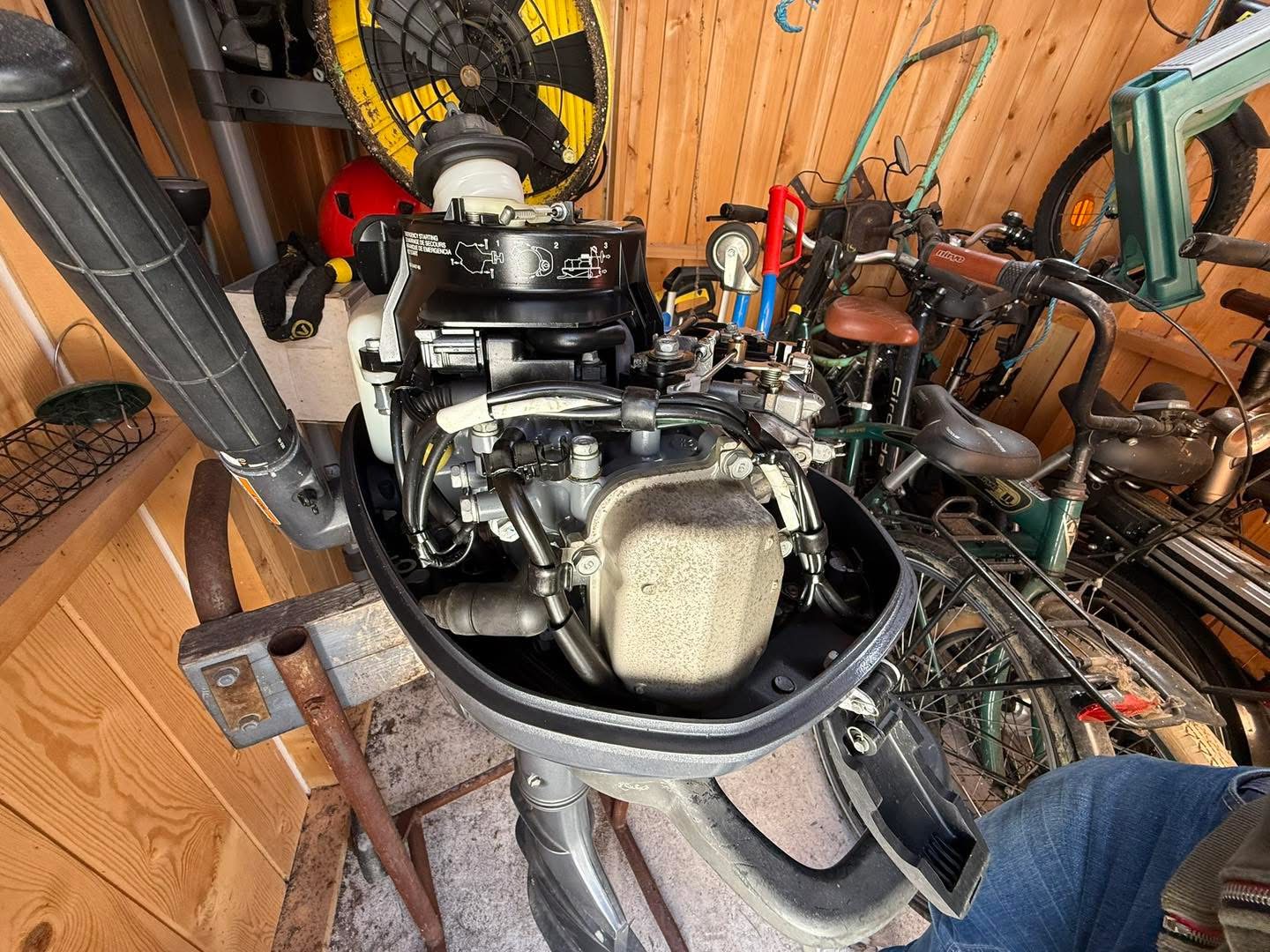 3B7BBFB7-1529-4ABE-BACB-EE173B2AB32C