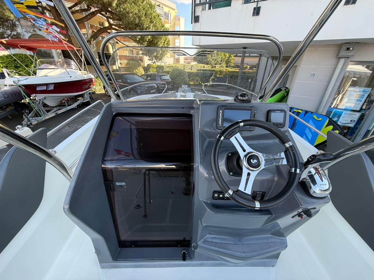 4C23C577-E35F-4B3A-8391-4343CE30DD54