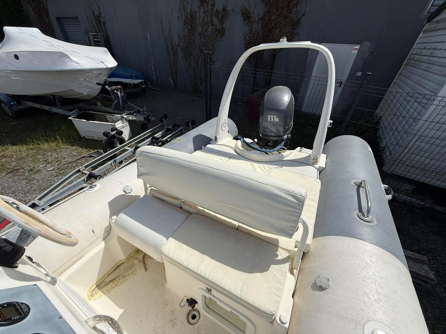 5E98C4F7-26BC-4919-B59D-B51AAA3B2C55