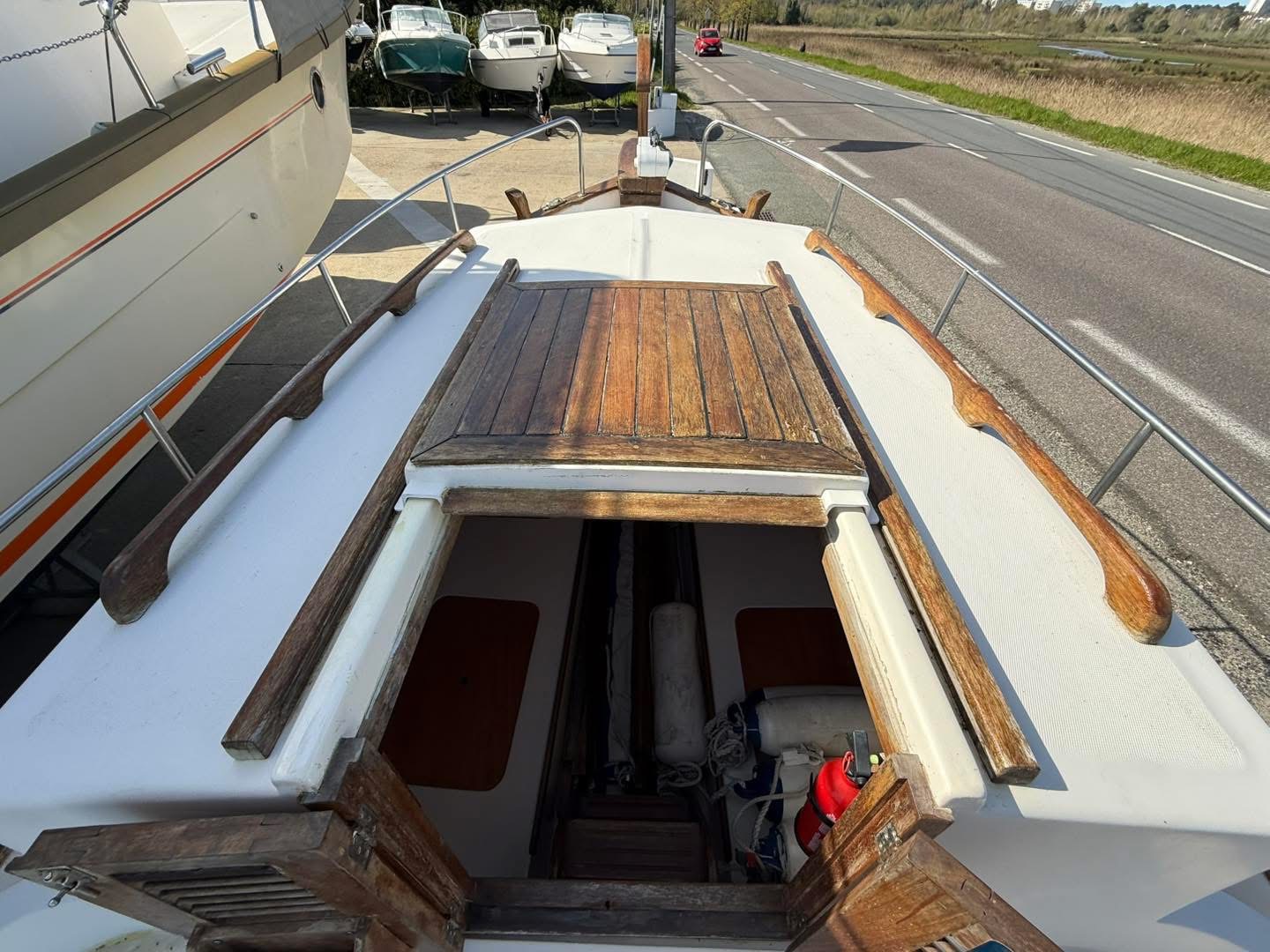 6C6B5905-D528-4411-A51E-9FE8377604F7