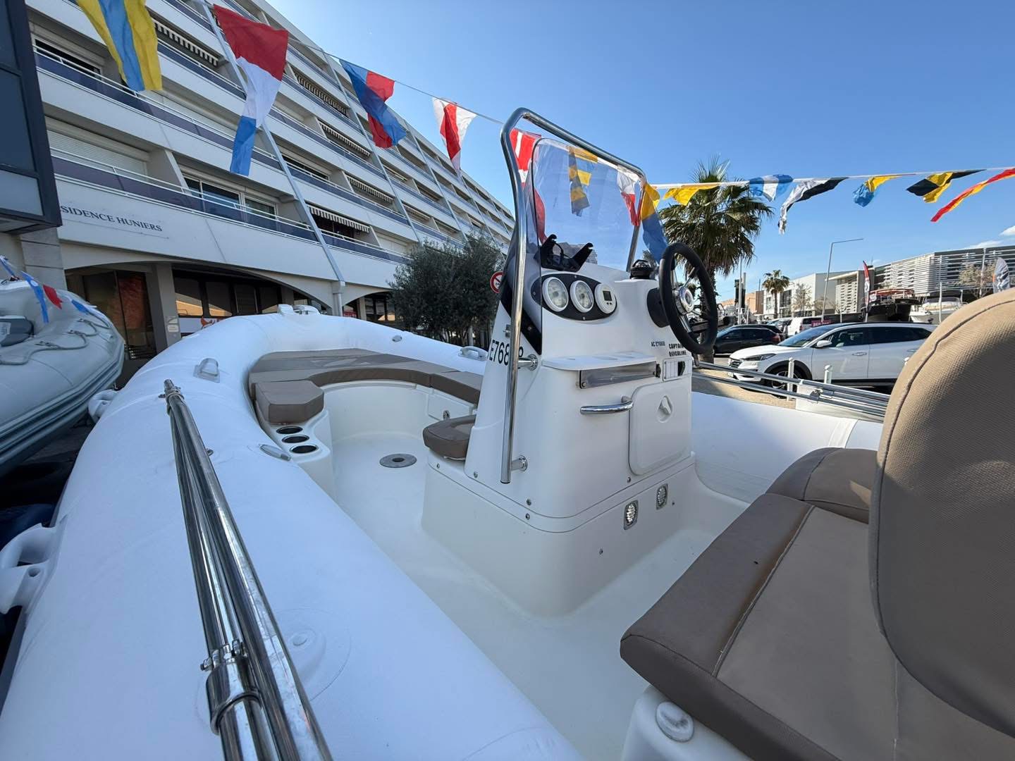 71192F47-F556-4418-9B83-590B7C137F03