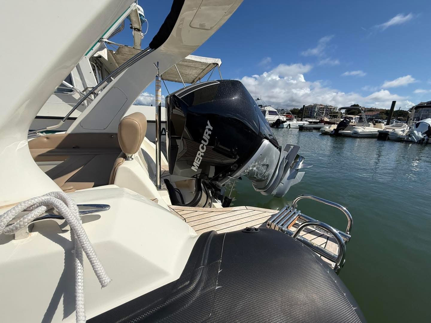 7C889CAA-DD21-4140-8780-43BFABE9FE84