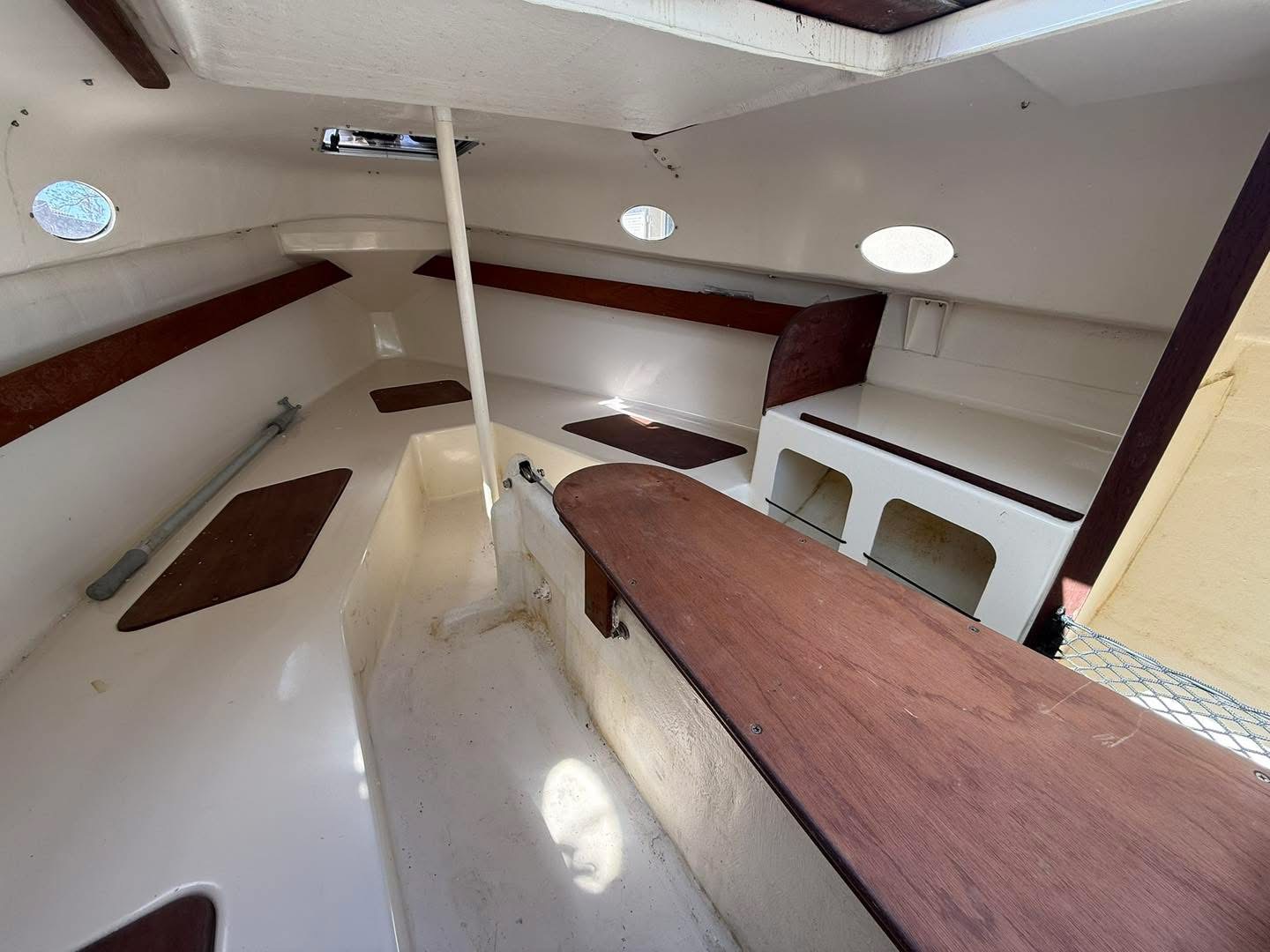 C6E82AB1-30EF-4DAA-BC3B-4D14E559C79E