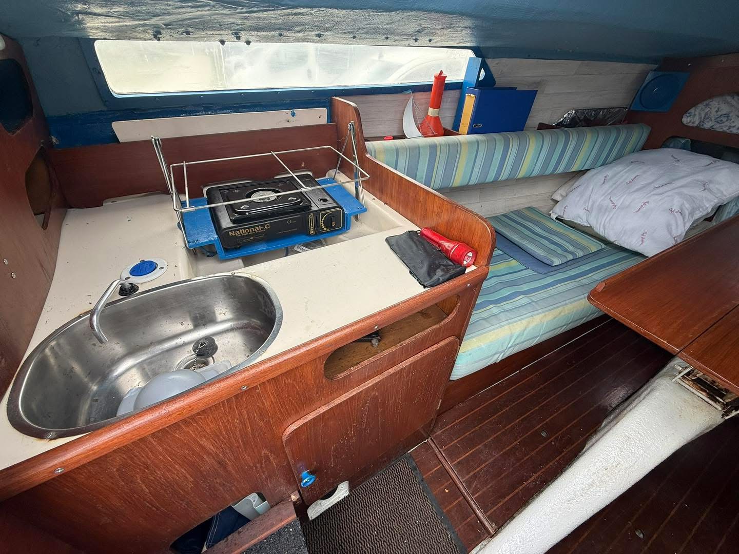 E744EB98-27DB-4705-856C-AC6C6D5EA0FB